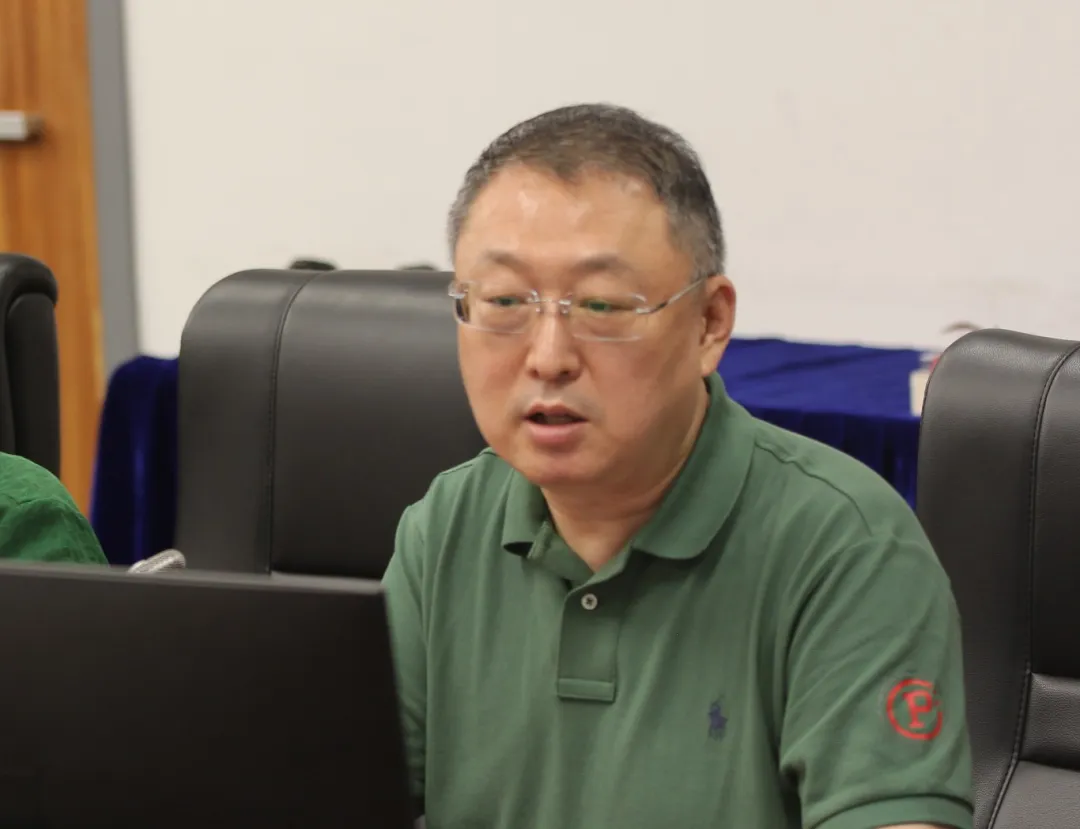 图7 韩韬汇报.jpg 图7 韩韬汇报.jpg